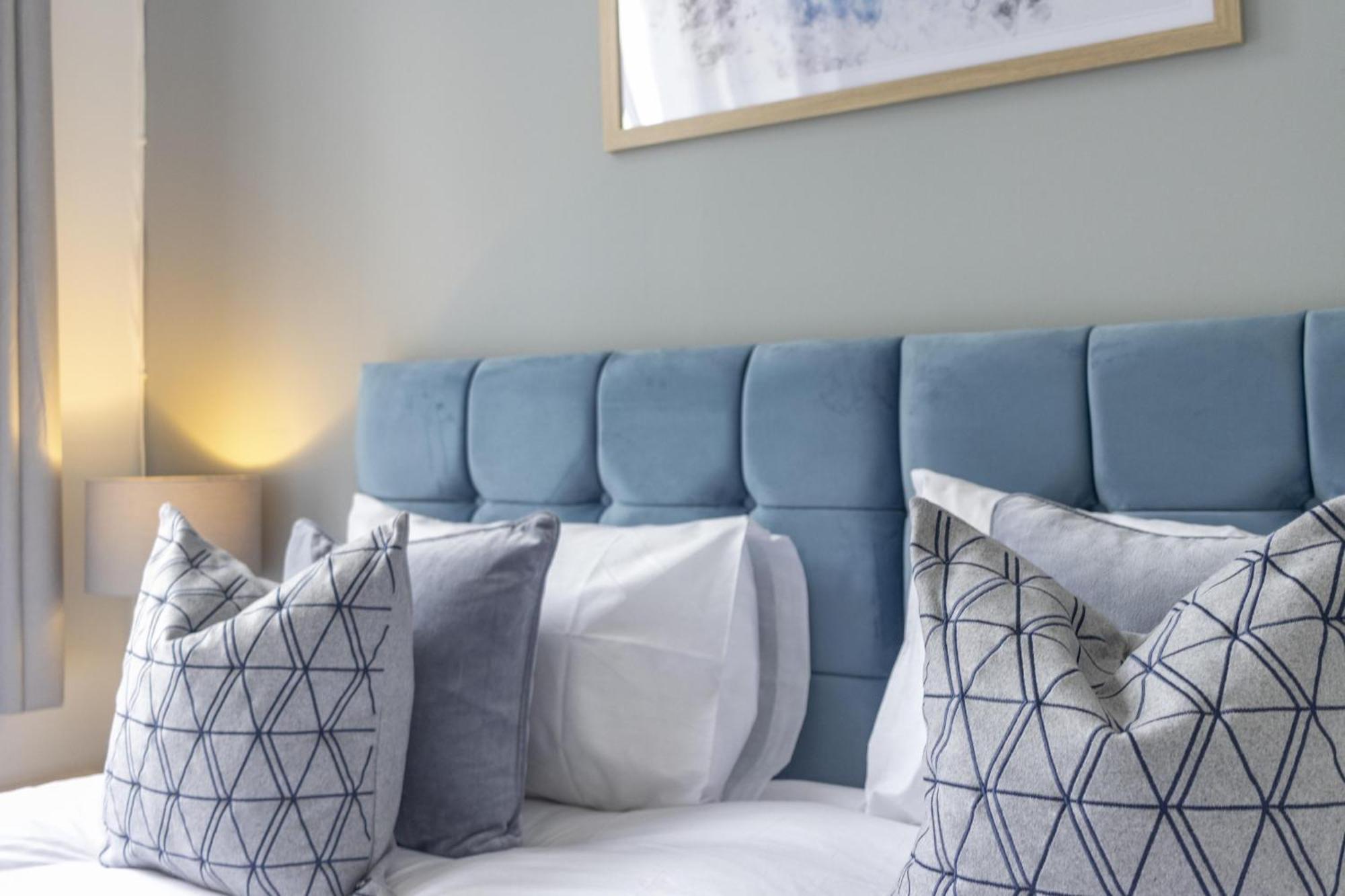 Alexandra - Large 3 Bed Perfect For Contractors, Free Parking, Fast Wifi And Great Value! Apartment Plymouth Luaran gambar