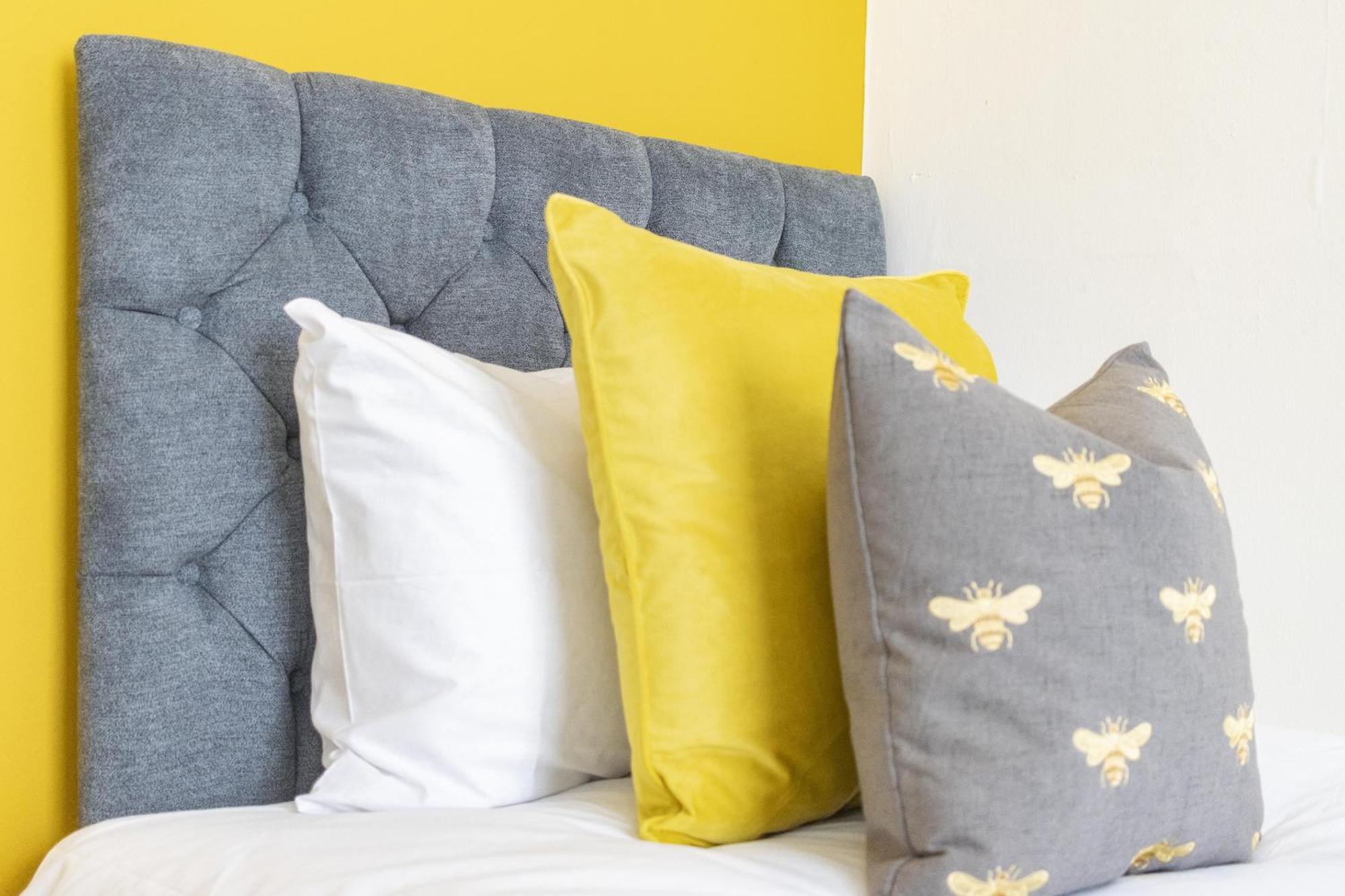Alexandra - Large 3 Bed Perfect For Contractors, Free Parking, Fast Wifi And Great Value! Apartment Plymouth Luaran gambar
