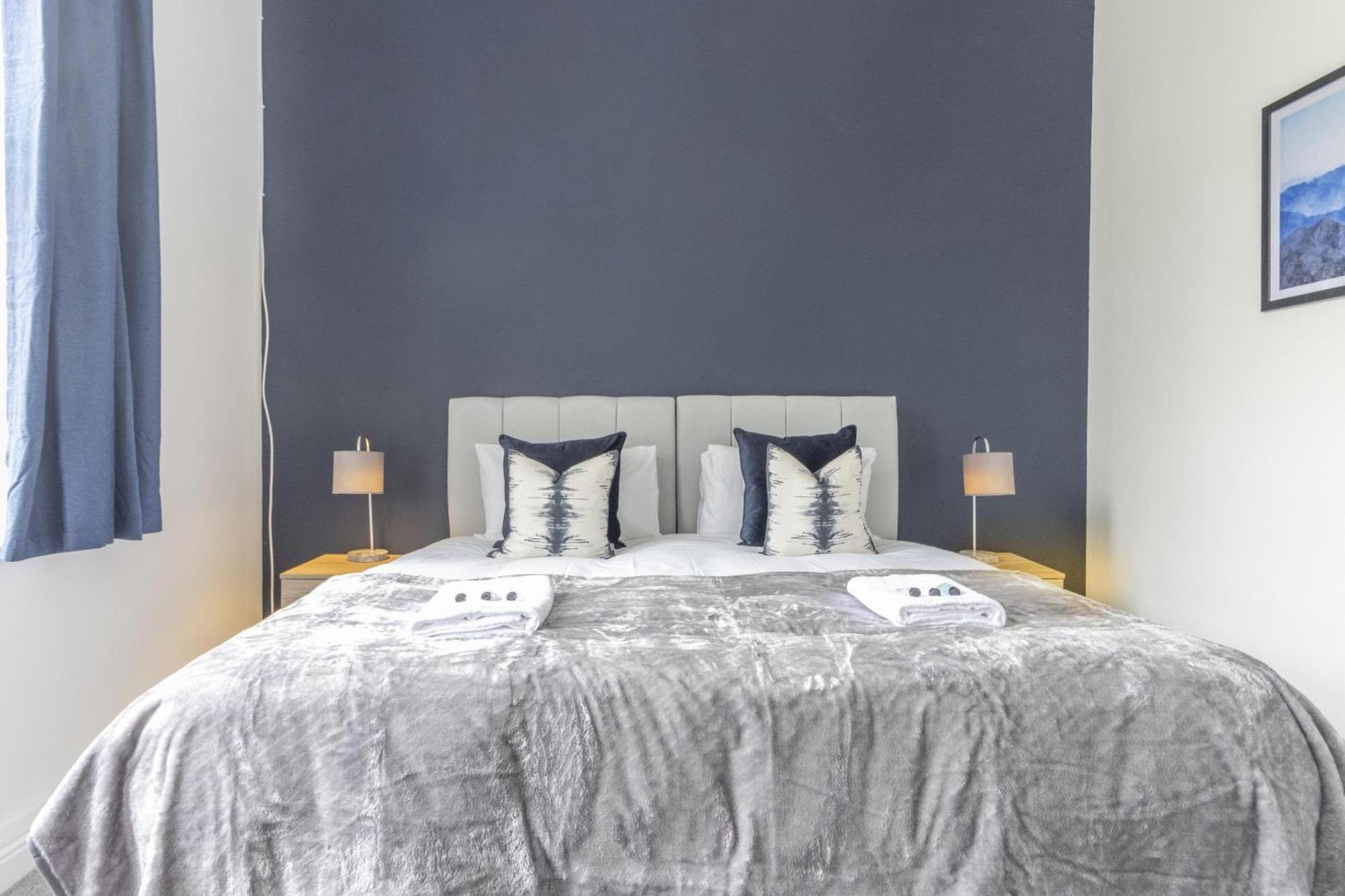 Alexandra - Large 3 Bed Perfect For Contractors, Free Parking, Fast Wifi And Great Value! Apartment Plymouth Luaran gambar